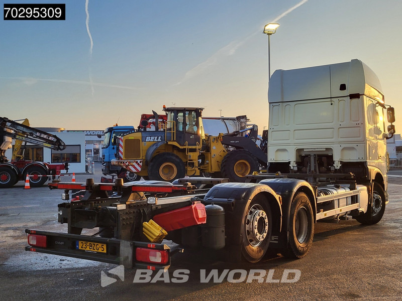 DAF XF 450 XF 6X2 NL-Truck Retarder 2xTanks Lift-axle Standairco ACC Euro 6 - Konteineru vedējs/ Kravas automašīna ar noņemamā virsbūve: foto 5 DAF XF 450 XF 6X2 NL-Truck Retarder 2xTanks Lift-axle Standairco ACC Euro 6 - Konteineru vedējs/ Kravas automašīna ar noņemamā virsbūve: foto 5