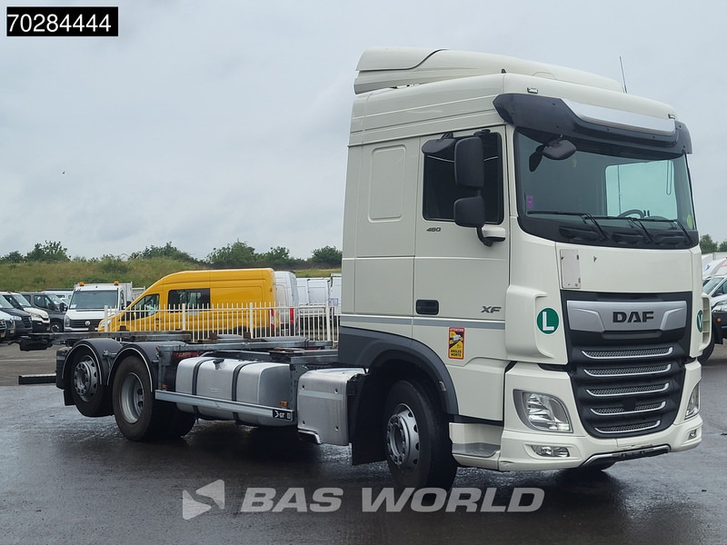 DAF XF 480 6X2 BDF Liftaxle Automatic ACC Euro 6 - Konteineru vedējs/ Kravas automašīna ar noņemamā virsbūve: foto 3 DAF XF 480 6X2 BDF Liftaxle Automatic ACC Euro 6 - Konteineru vedējs/ Kravas automašīna ar noņemamā virsbūve: foto 3