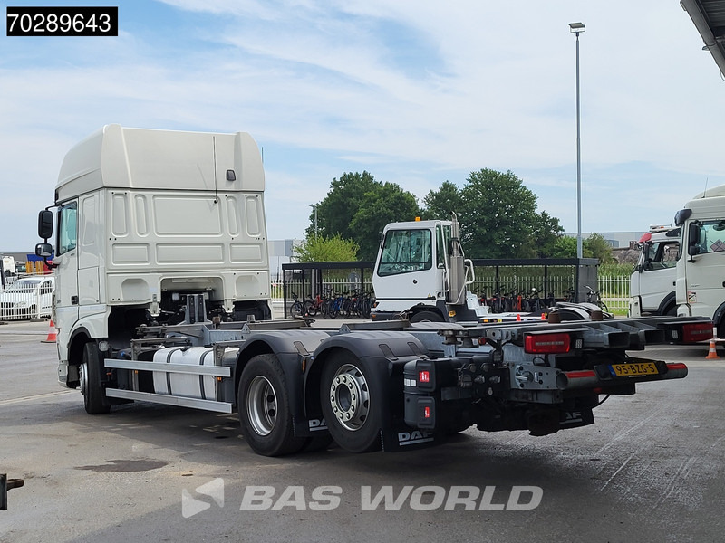 DAF XF 480 XF 6X2 NL-Truck BDF Retarder Liftaxle 2xTanks Automatic ACC Euro 6 - Konteineru vedējs/ Kravas automašīna ar noņemamā virsbūve: foto 2 DAF XF 480 XF 6X2 NL-Truck BDF Retarder Liftaxle 2xTanks Automatic ACC Euro 6 - Konteineru vedējs/ Kravas automašīna ar noņemamā virsbūve: foto 2