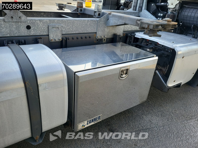 Konteineru vedējs/ Kravas automašīna ar noņemamā virsbūve DAF XF 480 XF 6X2 NL-Truck BDF Retarder Liftaxle 2xTanks Automatic ACC Euro 6: foto 14 Konteineru vedējs/ Kravas automašīna ar noņemamā virsbūve DAF XF 480 XF 6X2 NL-Truck BDF Retarder Liftaxle 2xTanks Automatic ACC Euro 6: foto 14