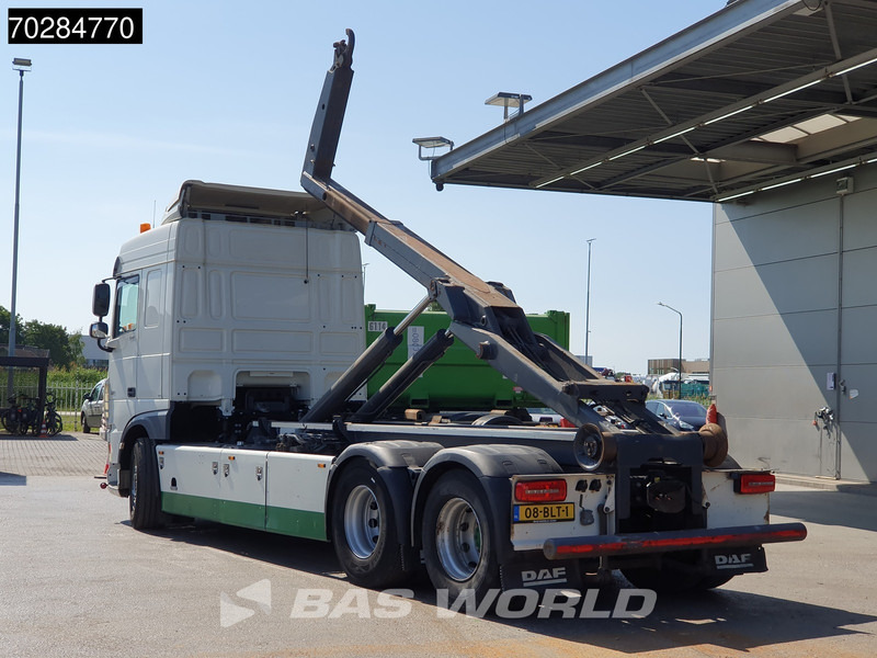 DAF XF 530 XF 6X2 NL-Truck VDL Hooklift Standklima Automatic ACC Euro 6 - Pacēlājs ar āķi: foto 2 DAF XF 530 XF 6X2 NL-Truck VDL Hooklift Standklima Automatic ACC Euro 6 - Pacēlājs ar āķi: foto 2