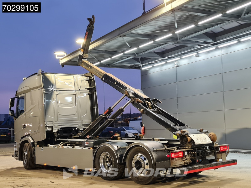 DAF XG 530 6X2 HIAB Multilift ULT21S61-WMITF Lift + Steering Axle Retarder Automatic Euro 6 - Pacēlājs ar āķi: foto 2 DAF XG 530 6X2 HIAB Multilift ULT21S61-WMITF Lift + Steering Axle Retarder Automatic Euro 6 - Pacēlājs ar āķi: foto 2