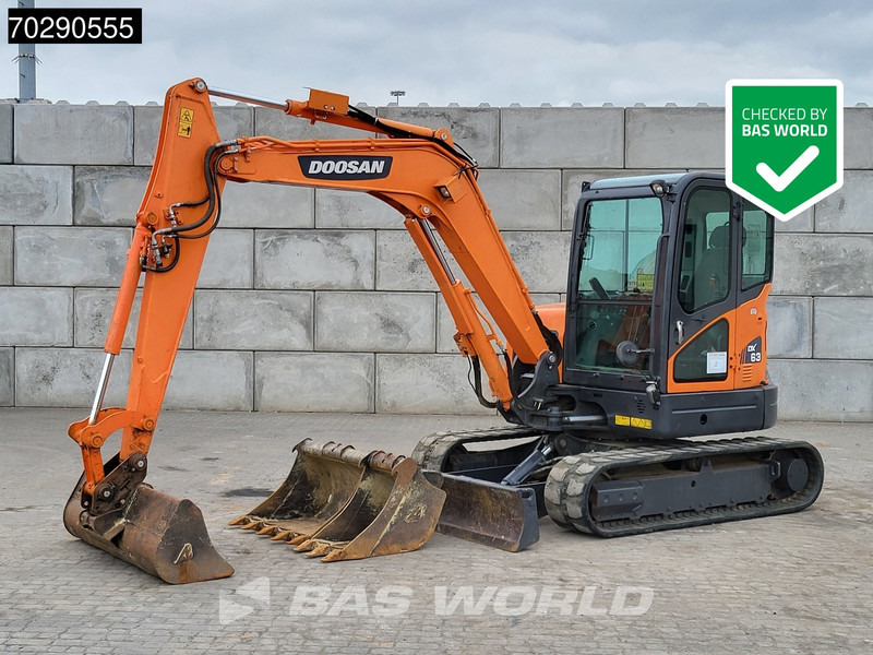 Doosan DX63-3 3 BUCKETS - A/C - Mini-ekskavators: foto 1 Doosan DX63-3 3 BUCKETS - A/C - Mini-ekskavators: foto 1