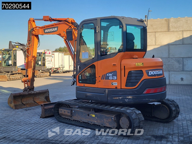 Doosan DX63-3 - Mini-ekskavators: foto 2 Doosan DX63-3 - Mini-ekskavators: foto 2