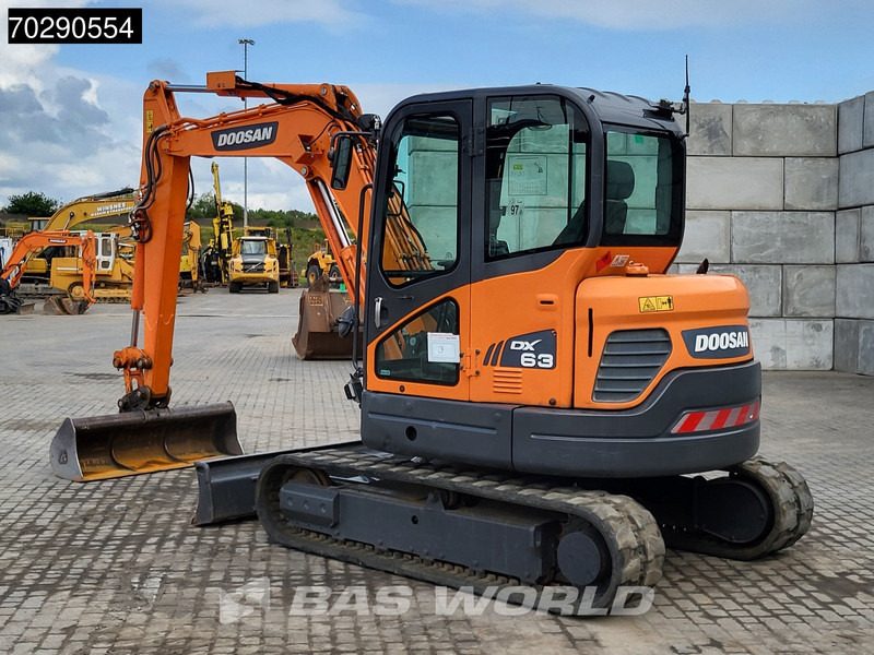 Doosan DX63-3 - Mini-ekskavators: foto 5 Doosan DX63-3 - Mini-ekskavators: foto 5