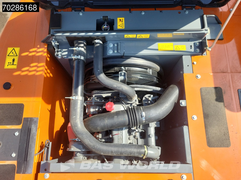 Kāpurķēžu ekskavators Hitachi ZX220 LC-5G ISUZU ENGINE: foto 19