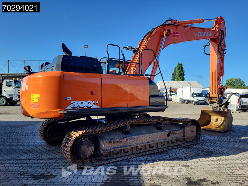 Hitachi ZX300 LC -6 - Kāpurķēžu ekskavators: foto 5 Hitachi ZX300 LC -6 - Kāpurķēžu ekskavators: foto 5