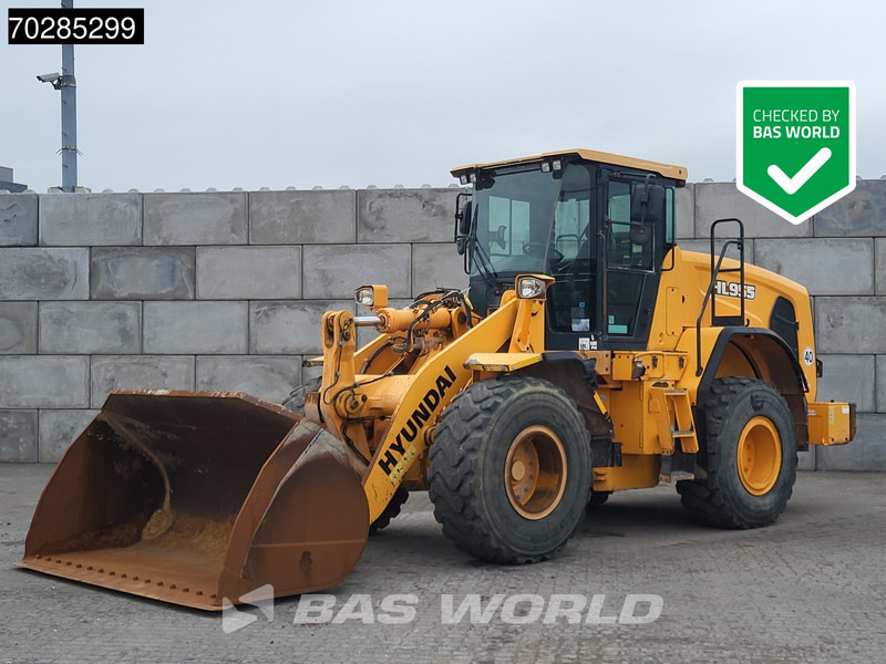 Hyundai HL955 - Riteņu iekrāvējs: foto 1 Hyundai HL955 - Riteņu iekrāvējs: foto 1
