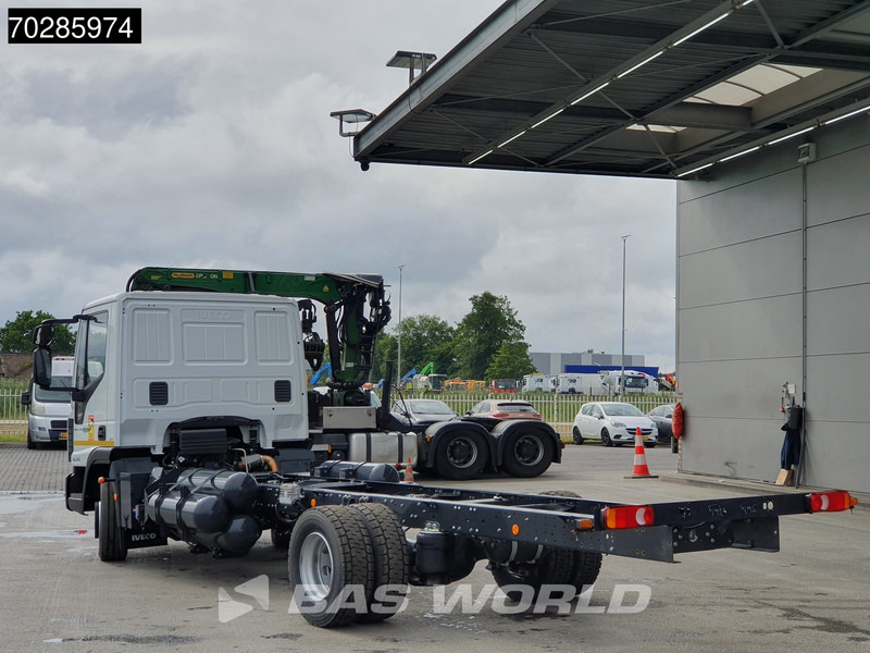 Iveco Eurocargo 120LE210 4X2 6x CNG! Tanks Telma Euro 6 - Šasija kravas automašīna: foto 3 Iveco Eurocargo 120LE210 4X2 6x CNG! Tanks Telma Euro 6 - Šasija kravas automašīna: foto 3