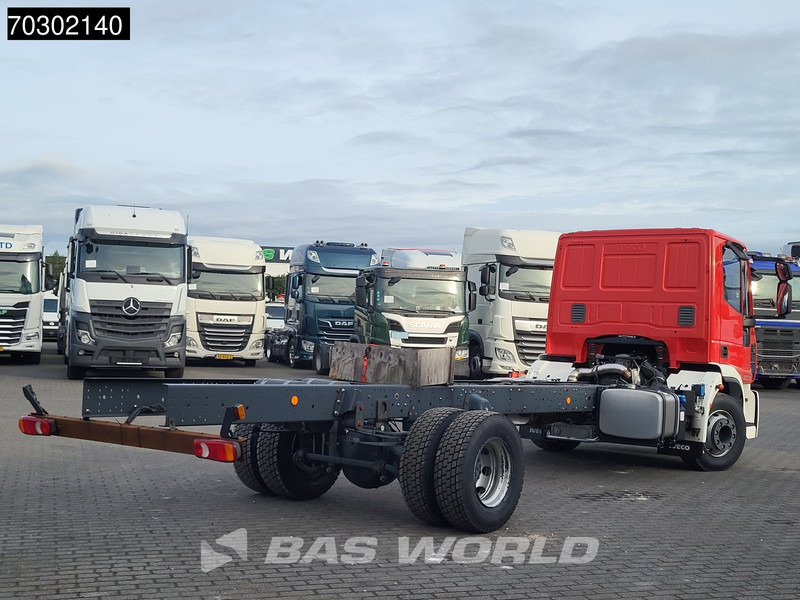 Iveco Eurocargo 160E320 4X2 NEW! 16T chassis 2016 production Euro 6 - Šasija kravas automašīna: foto 5 Iveco Eurocargo 160E320 4X2 NEW! 16T chassis 2016 production Euro 6 - Šasija kravas automašīna: foto 5