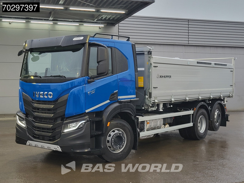 Jaunā Kravas automašīna pašizgāzējs Iveco S-Way 420 6X2 NEW! 17m3 3-way KH kipper Lift+Steering axle Automatic Euro 6: foto 9