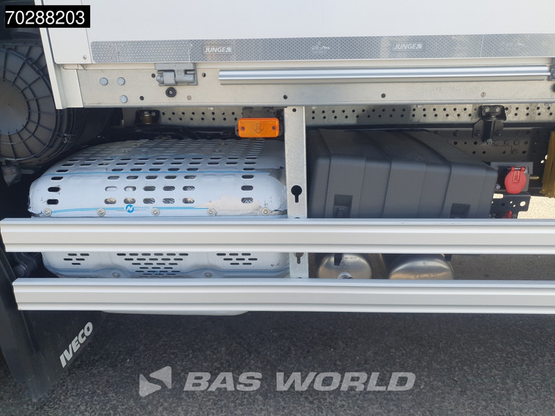 Jaunā Kravas automašīna ar tentu Iveco S-Way 490 6X2 NEW! Lift+Steering Axle 2tons Dhollandia Ladebordwand Retarder ACC LED: foto 8 Jaunā Kravas automašīna ar tentu Iveco S-Way 490 6X2 NEW! Lift+Steering Axle 2tons Dhollandia Ladebordwand Retarder ACC LED: foto 8