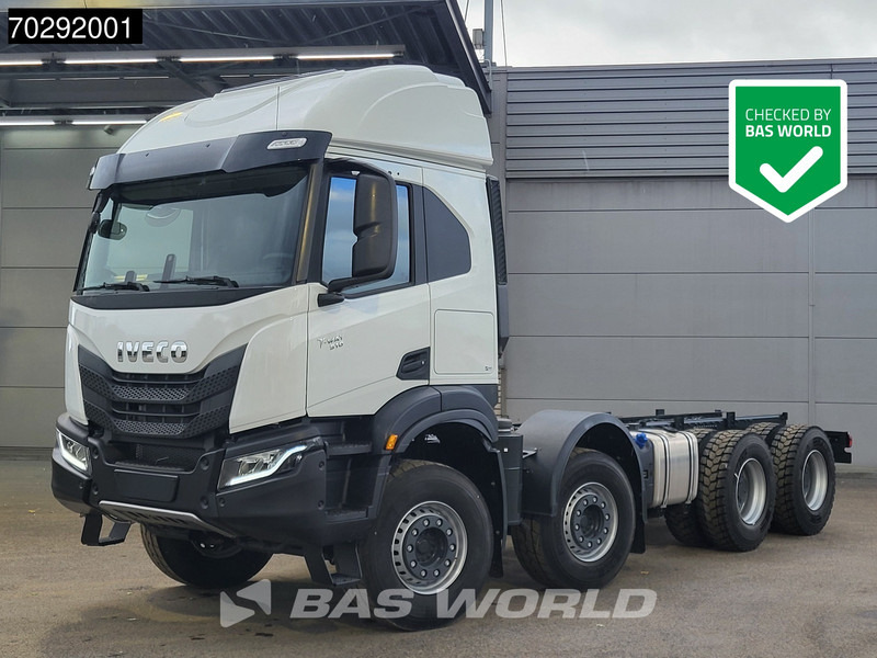 Iveco T-WAY 510 8X4 NEW! Retarder Big-Axle Steelsuspension LED Euro 6 - Šasija kravas automašīna: foto 1 Iveco T-WAY 510 8X4 NEW! Retarder Big-Axle Steelsuspension LED Euro 6 - Šasija kravas automašīna: foto 1