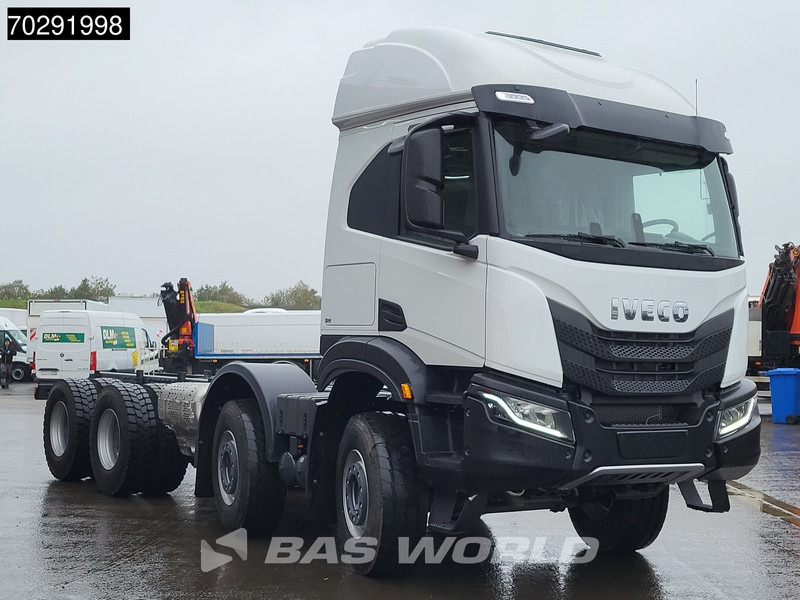 Iveco T-Way 510 8X4 NEW! Retarder Steelsuspension Big-Axle LED Euro 6 - Šasija kravas automašīna: foto 3 Iveco T-Way 510 8X4 NEW! Retarder Steelsuspension Big-Axle LED Euro 6 - Šasija kravas automašīna: foto 3