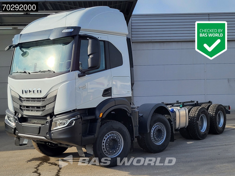Iveco T-Way 510 8X4 New! Retarder Big-Axle Steelsuspension Automatic LED Euro 6 - Šasija kravas automašīna: foto 1 Iveco T-Way 510 8X4 New! Retarder Big-Axle Steelsuspension Automatic LED Euro 6 - Šasija kravas automašīna: foto 1