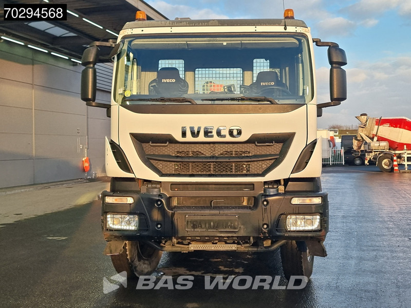 Iveco Trakker 360 6X4 ONLY CHASSIS! Full Steel Big-Axle Euro 6 - Šasija kravas automašīna: foto 5 Iveco Trakker 360 6X4 ONLY CHASSIS! Full Steel Big-Axle Euro 6 - Šasija kravas automašīna: foto 5
