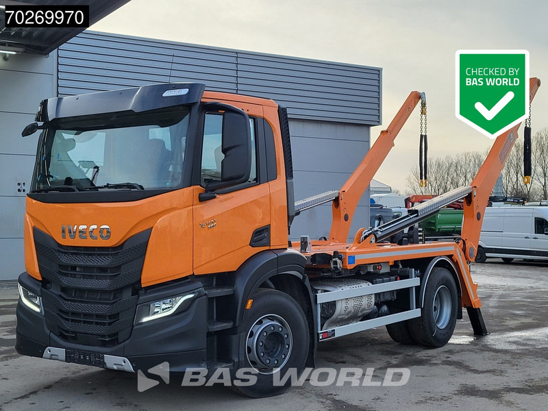 Iveco X-Way 360 4X2 NEW! HIAB 12tons skiploader Automatic Euro 6 - Būvgružu konteineru vedējs: foto 1 Iveco X-Way 360 4X2 NEW! HIAB 12tons skiploader Automatic Euro 6 - Būvgružu konteineru vedējs: foto 1