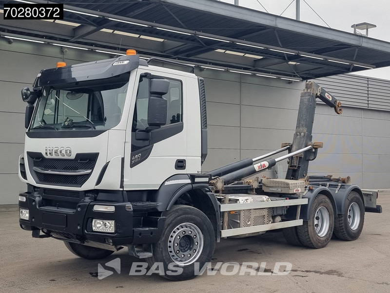 Iveco X-Way 460 6X4 20 Tons HYVA Hook Navi Euro 6 - Pacēlājs ar āķi: foto 3 Iveco X-Way 460 6X4 20 Tons HYVA Hook Navi Euro 6 - Pacēlājs ar āķi: foto 3