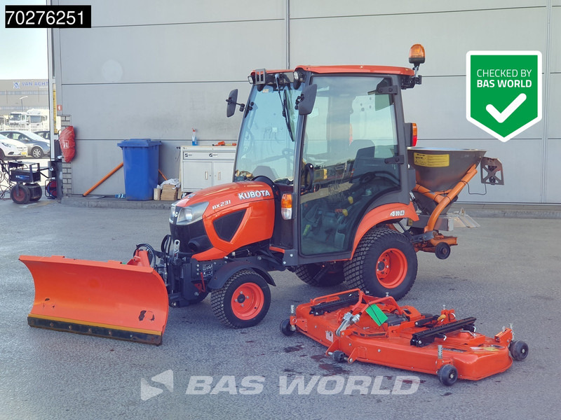 Kubota BX231 D-C C10 4X4 4x4 - INCL ATTACHMENTS - Traktors: foto 1 Kubota BX231 D-C C10 4X4 4x4 - INCL ATTACHMENTS - Traktors: foto 1