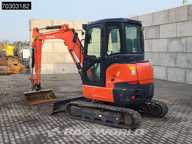 Kubota U36 -4 A/C - 3 Buckets - Mini-ekskavators: foto 5 Kubota U36 -4 A/C - 3 Buckets - Mini-ekskavators: foto 5