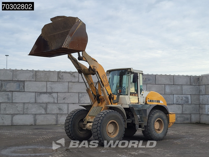 Liebherr L538 L538 - Riteņu iekrāvējs: foto 2 Liebherr L538 L538 - Riteņu iekrāvējs: foto 2