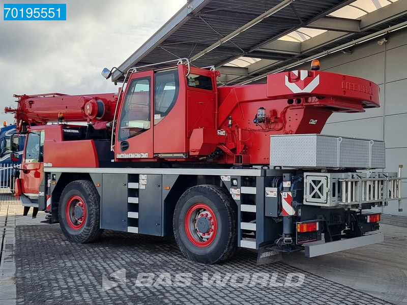Liebherr LTM1030 LOW HOURS - REMOTE CONTROL - Celtnis nelīdzenām virsmām: foto 3 Liebherr LTM1030 LOW HOURS - REMOTE CONTROL - Celtnis nelīdzenām virsmām: foto 3