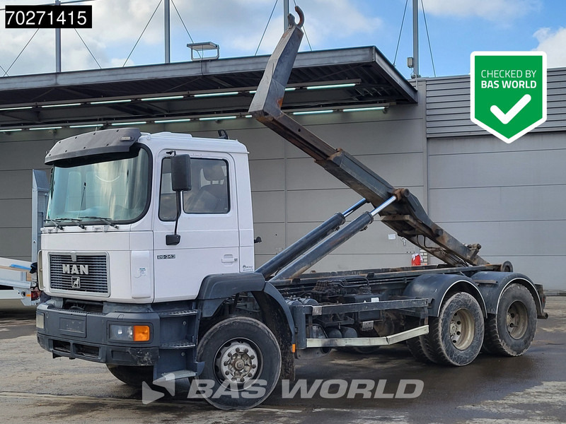 MAN 26.343 DFC 6X4 Steelsuspension Manual Euro 2 - Pacēlājs ar āķi: foto 1 MAN 26.343 DFC 6X4 Steelsuspension Manual Euro 2 - Pacēlājs ar āķi: foto 1