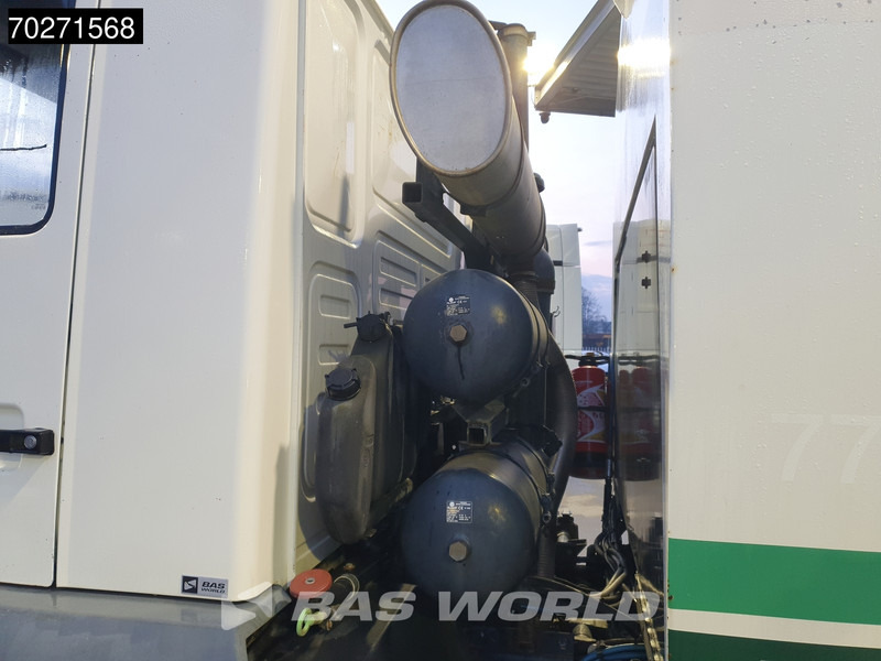 MAN LE 15.250 4X2 Eurovoirie Sweeper Manual Steelsuspension Euro 3 - Ielu tīrīšanas mašīna: foto 5 MAN LE 15.250 4X2 Eurovoirie Sweeper Manual Steelsuspension Euro 3 - Ielu tīrīšanas mašīna: foto 5
