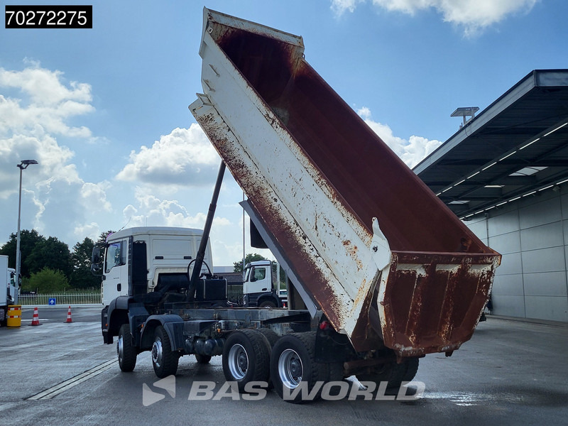 MAN TGA 41.430 8X6 23m3 Manual Big-Axle Steel suspension Euro 3 - Kravas automašīna pašizgāzējs: foto 5 MAN TGA 41.430 8X6 23m3 Manual Big-Axle Steel suspension Euro 3 - Kravas automašīna pašizgāzējs: foto 5