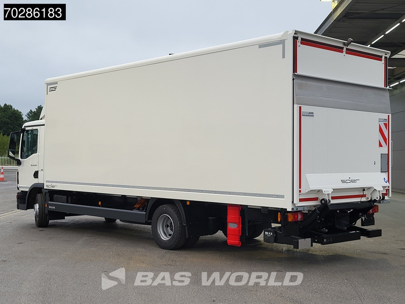 MAN TGL 12.220 4X2 NEW! 12tonner Automatic 1500kg Ladebordwand Navi Euro 6 - Kravas automašīna ar slēgto virsbūvi: foto 2 MAN TGL 12.220 4X2 NEW! 12tonner Automatic 1500kg Ladebordwand Navi Euro 6 - Kravas automašīna ar slēgto virsbūvi: foto 2