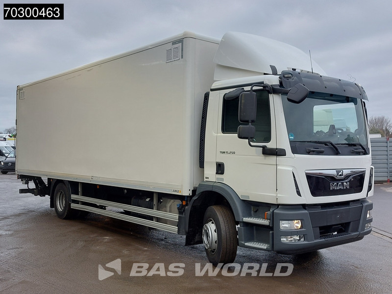 MAN TGM 15.250 4X2 15tonner Automatic Ladebordwand Euro 6 - Kravas automašīna ar slēgto virsbūvi: foto 3 MAN TGM 15.250 4X2 15tonner Automatic Ladebordwand Euro 6 - Kravas automašīna ar slēgto virsbūvi: foto 3