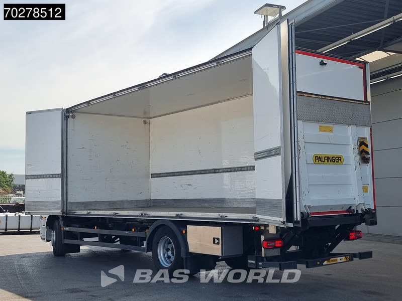MAN TGM 18.290 4X2 19tonner Automatic Ladebordwand LED Navi Euro 6 - Kravas automašīna ar slēgto virsbūvi: foto 3 MAN TGM 18.290 4X2 19tonner Automatic Ladebordwand LED Navi Euro 6 - Kravas automašīna ar slēgto virsbūvi: foto 3