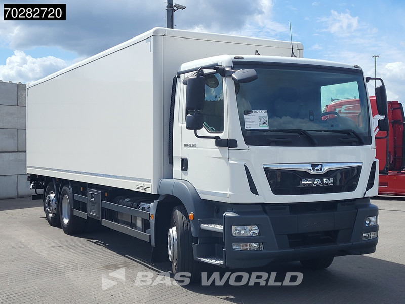 MAN TGM 26.320 6X2 2000kg Ladebordwand Automatic Lift+steering axle Navi Euro 6 - Kravas automašīna ar slēgto virsbūvi: foto 3 MAN TGM 26.320 6X2 2000kg Ladebordwand Automatic Lift+steering axle Navi Euro 6 - Kravas automašīna ar slēgto virsbūvi: foto 3