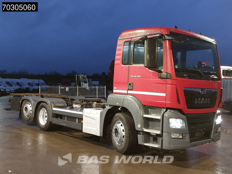 MAN TGS 26.320 TGS 6X2 ADR BDF Lift+Steering Axle Automatic Euro 6 - Konteineru vedējs/ Kravas automašīna ar noņemamā virsbūve: foto 3 MAN TGS 26.320 TGS 6X2 ADR BDF Lift+Steering Axle Automatic Euro 6 - Konteineru vedējs/ Kravas automašīna ar noņemamā virsbūve: foto 3