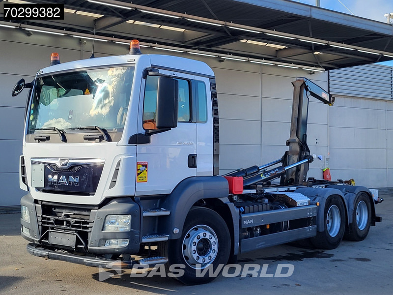 MAN TGS 28.460 6X2 Marrel Hooklift Lift Axle Euro 6 - Pacēlājs ar āķi: foto 3 MAN TGS 28.460 6X2 Marrel Hooklift Lift Axle Euro 6 - Pacēlājs ar āķi: foto 3