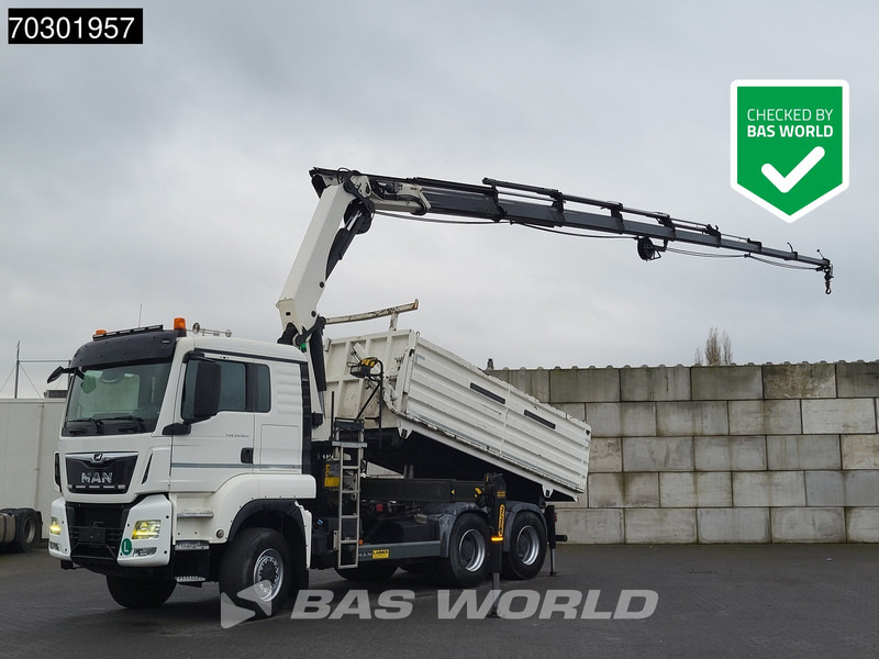 MAN TGS 33.420 6X6 Palfinger PK33002 EH Crane 12m3 tipper Manual Retarder Big-Axle Euro 6 - Kravas automašīna pašizgāzējs, Kravas auto ar manipulatoru: foto 1 MAN TGS 33.420 6X6 Palfinger PK33002 EH Crane 12m3 tipper Manual Retarder Big-Axle Euro 6 - Kravas automašīna pašizgāzējs, Kravas auto ar manipulatoru: foto 1