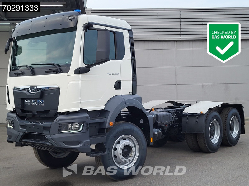 MAN TGS 40.400 6X4 NEW 6x4 chassis PTO Preparation Steelsuspension Big-Axle Automatic Euro 2 - Šasija kravas automašīna: foto 1 MAN TGS 40.400 6X4 NEW 6x4 chassis PTO Preparation Steelsuspension Big-Axle Automatic Euro 2 - Šasija kravas automašīna: foto 1