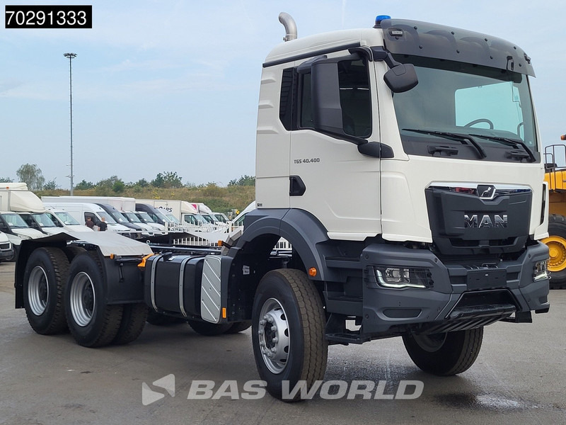 MAN TGS 40.400 6X4 NEW 6x4 chassis PTO Preparation Steelsuspension Big-Axle Automatic Euro 2 - Šasija kravas automašīna: foto 3 MAN TGS 40.400 6X4 NEW 6x4 chassis PTO Preparation Steelsuspension Big-Axle Automatic Euro 2 - Šasija kravas automašīna: foto 3