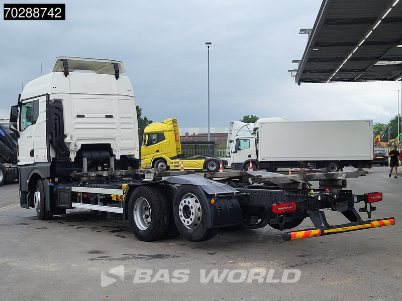 MAN TGX 26.470 6X2 Retarder BDF Standairco Lift-Axle Automatic LED Euro 6 - Konteineru vedējs/ Kravas automašīna ar noņemamā virsbūve: foto 2 MAN TGX 26.470 6X2 Retarder BDF Standairco Lift-Axle Automatic LED Euro 6 - Konteineru vedējs/ Kravas automašīna ar noņemamā virsbūve: foto 2