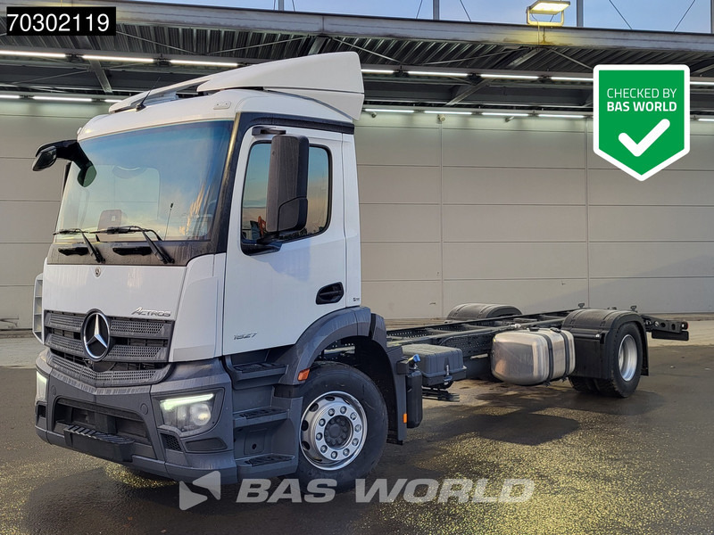 Mercedes-Benz Actros 1827 4X2 - Šasija kravas automašīna: foto 1 Mercedes-Benz Actros 1827 4X2 - Šasija kravas automašīna: foto 1