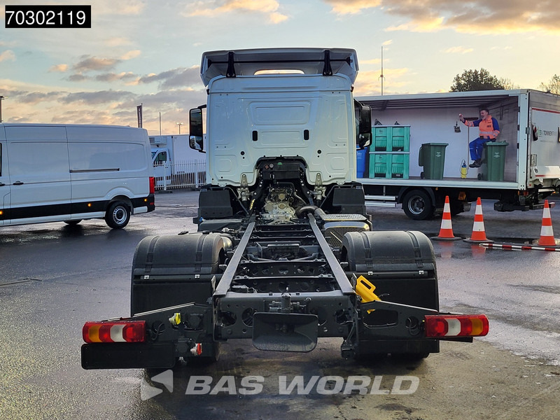 Mercedes-Benz Actros 1827 4X2 - Šasija kravas automašīna: foto 5 Mercedes-Benz Actros 1827 4X2 - Šasija kravas automašīna: foto 5