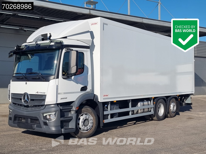 Mercedes-Benz Actros 2532 6X2 NEW 2000kg Ladebordwand Navi Lenkachse Euro 6 - Kravas automašīna ar slēgto virsbūvi: foto 1 Mercedes-Benz Actros 2532 6X2 NEW 2000kg Ladebordwand Navi Lenkachse Euro 6 - Kravas automašīna ar slēgto virsbūvi: foto 1