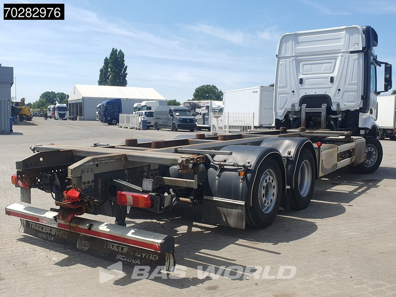 Mercedes-Benz Actros 2548 Actros 6X2 ACC Xenon Liftachse Euro 6 - Konteineru vedējs/ Kravas automašīna ar noņemamā virsbūve: foto 5 Mercedes-Benz Actros 2548 Actros 6X2 ACC Xenon Liftachse Euro 6 - Konteineru vedējs/ Kravas automašīna ar noņemamā virsbūve: foto 5