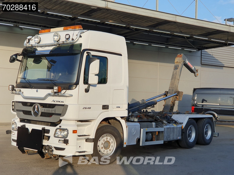 Mercedes-Benz Actros 2648 Actros 6X4 HIAB XR20SL56 Hooklift Big-Axle Automatic Euro 5 - Pacēlājs ar āķi: foto 3 Mercedes-Benz Actros 2648 Actros 6X4 HIAB XR20SL56 Hooklift Big-Axle Automatic Euro 5 - Pacēlājs ar āķi: foto 3