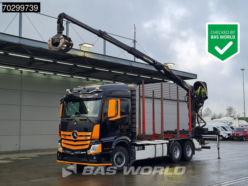 Mercedes-Benz Actros 3353 6X4 Palfinger Epsilon M12Z woodcrane Holztransport Retarder Euro 6 - Kokvedējs, Kravas auto ar manipulatoru: foto 1 Mercedes-Benz Actros 3353 6X4 Palfinger Epsilon M12Z woodcrane Holztransport Retarder Euro 6 - Kokvedējs, Kravas auto ar manipulatoru: foto 1
