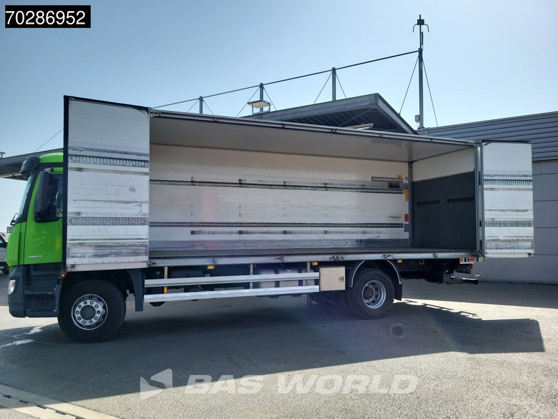 Mercedes-Benz Antos 1827 Antos 4X2 19tonner 2tons Tailgate Automatic Xenon Euro 6 - Kravas automašīna ar slēgto virsbūvi: foto 3 Mercedes-Benz Antos 1827 Antos 4X2 19tonner 2tons Tailgate Automatic Xenon Euro 6 - Kravas automašīna ar slēgto virsbūvi: foto 3