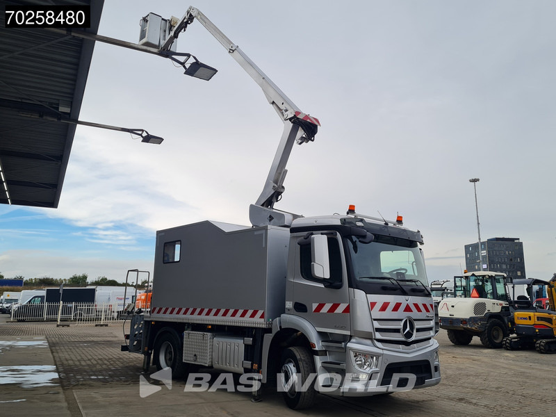Mercedes-Benz Antos 1830 4X2 Hubarbeitsbühne 14.70m Time France VST 248 NF Navi Euro 6 - Kravas auto ar manipulatoru: foto 5 Mercedes-Benz Antos 1830 4X2 Hubarbeitsbühne 14.70m Time France VST 248 NF Navi Euro 6 - Kravas auto ar manipulatoru: foto 5