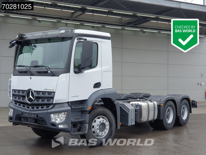 Mercedes-Benz Arocs 2636 6X4 NEW chassis Flywheel PTO Big-Axle Automatic Steelsuspension Euro 6 - Šasija kravas automašīna: foto 1 Mercedes-Benz Arocs 2636 6X4 NEW chassis Flywheel PTO Big-Axle Automatic Steelsuspension Euro 6 - Šasija kravas automašīna: foto 1