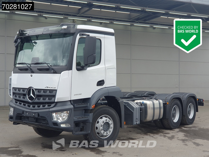 Mercedes-Benz Arocs 2636 6X4 NEW chassis Flywheel PTO Big-Axle Automatic Steelsuspension Euro 6 - Šasija kravas automašīna: foto 1 Mercedes-Benz Arocs 2636 6X4 NEW chassis Flywheel PTO Big-Axle Automatic Steelsuspension Euro 6 - Šasija kravas automašīna: foto 1