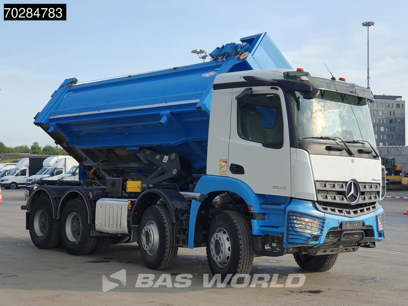 Kravas automašīna pašizgāzējs Mercedes-Benz Arocs 3243 8X4 14m3 2-side tipper Big-Axle Steelsuspension Navi Euro 6: foto 6